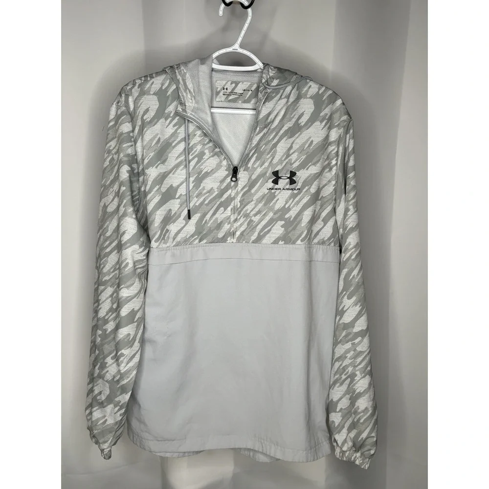Under Armour Jacket Men's Large Quarter Zip Lightweight With Hood Half Gray Camo
